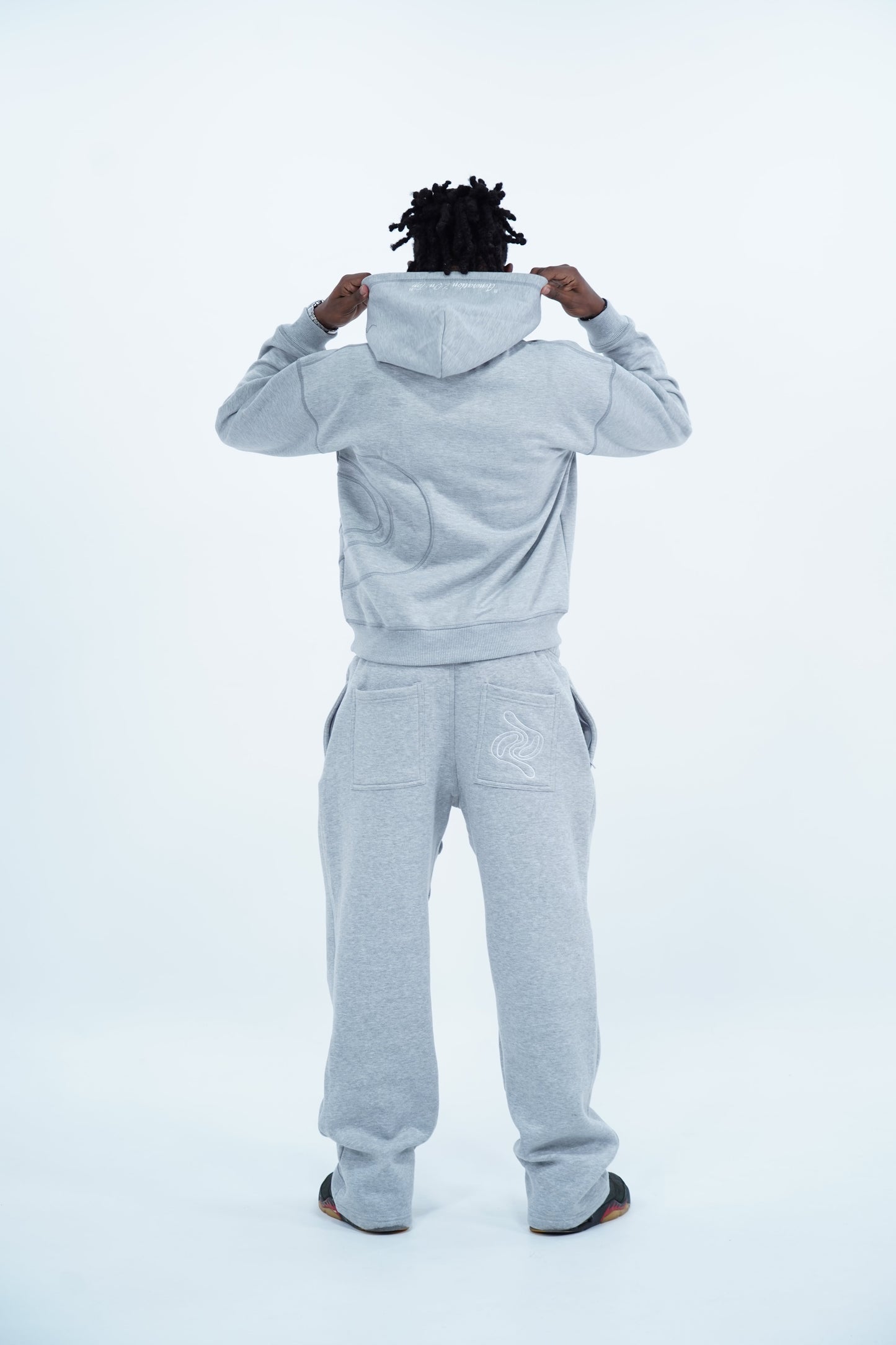 ENSEMBLE GRIS - ASNIC